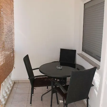 Apartment Milivoj Custic *