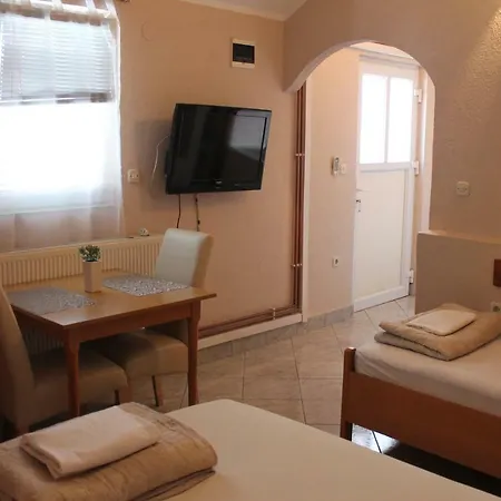 Apartment Milivoj Custic